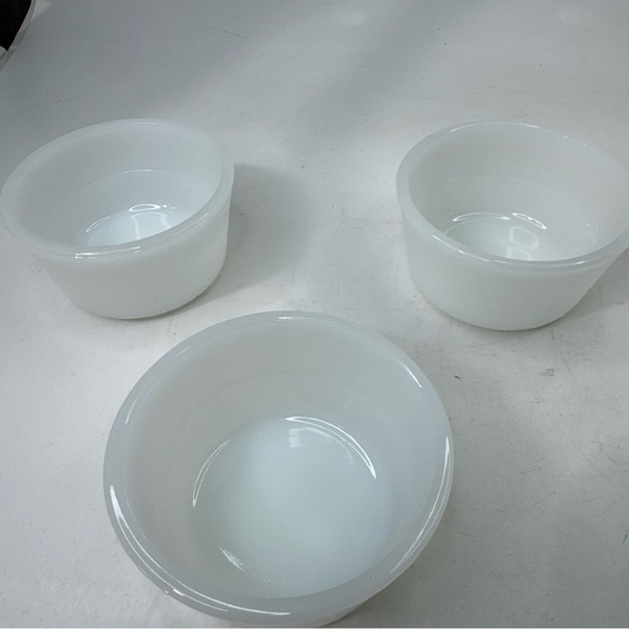 Vintage GlasBake White Milk Glass Ramekin Custard Cups Set of 5 - Picture 3 of 6